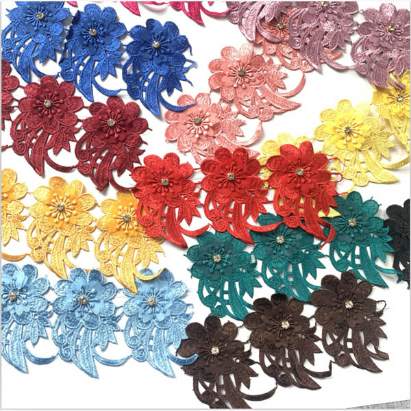 3D Flower Lace na may Rhinestone