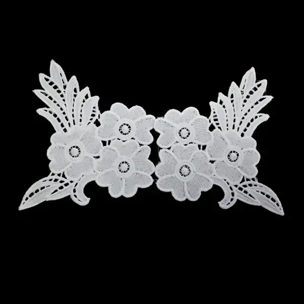 White Milk Silk Embroidy Lace Vintage Chemical Lace Para sa Mga Damit ng Kasal at Iba pang Mga Kagamitan sa Damit