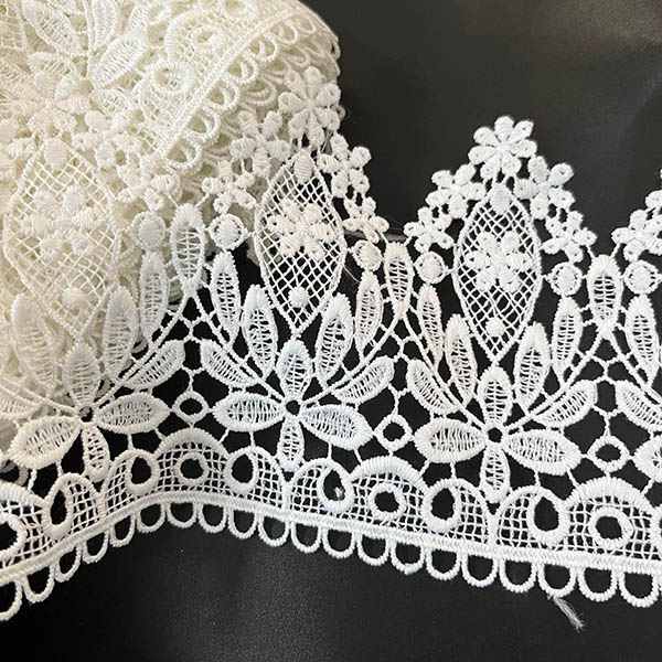 Pagbuburda ng Polyester Lace Trim