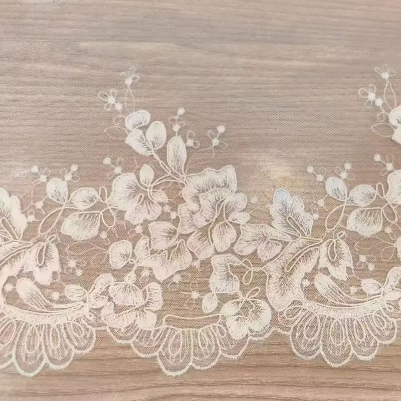 Wholesale Classic Exquisite Mesh Polyester Embroidered Lace For Women S Clothing